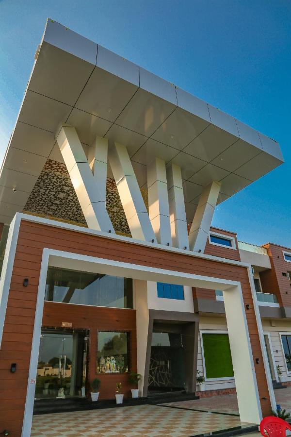 Aashirwad Hotels & Resort Shamgarh Exterior photo